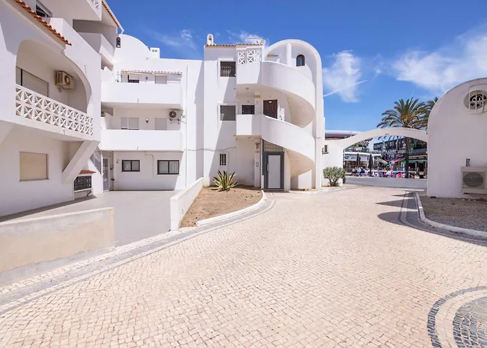 Beti Oura Village